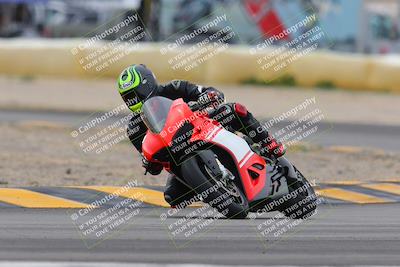 media/Jan-15-2023-SoCal Trackdays (Sun) [[c1237a034a]]/Turn 2 Set 2 (1155am)/